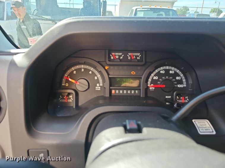 image for item EJ5637 2016 Ford E350 Super Duty box truck