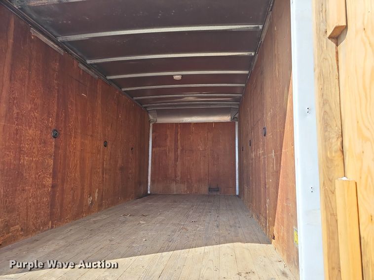 image for item EJ5639 2000 Chevrolet W3500 box truck