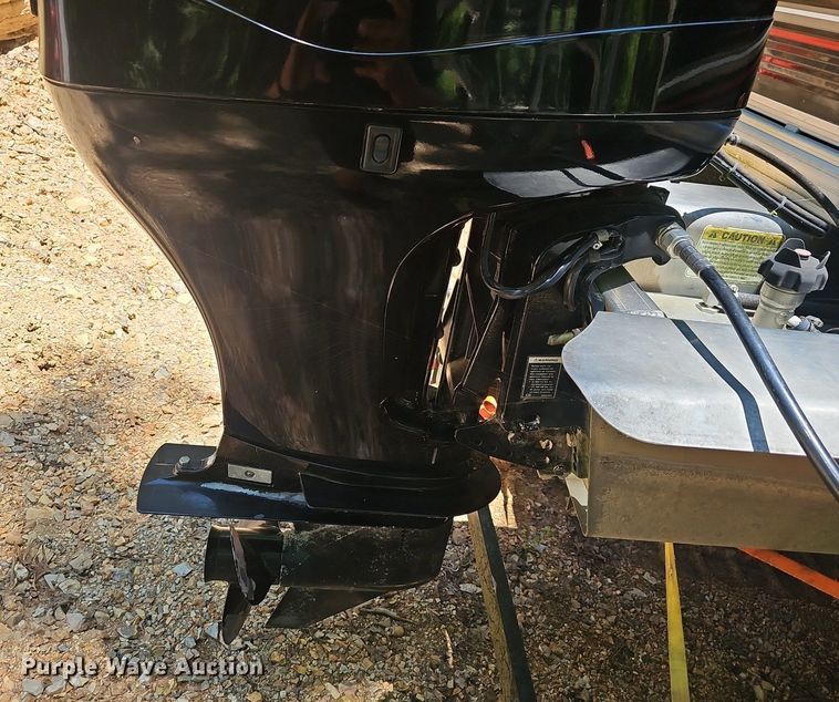 image for item EJ5662 2012 Sun Tracker pontoon boat