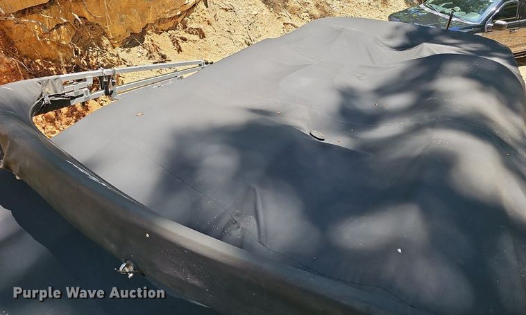 image for item EJ5662 2012 Sun Tracker pontoon boat