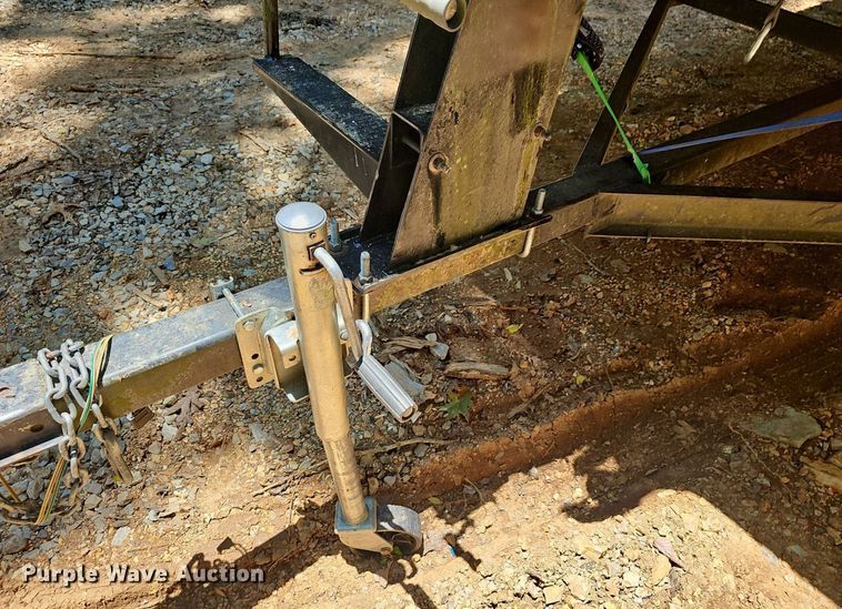 image for item EJ5662 2012 Sun Tracker pontoon boat