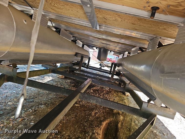 image for item EJ5662 2012 Sun Tracker pontoon boat