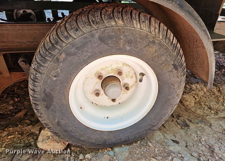 image for item EJ5662 2012 Sun Tracker pontoon boat