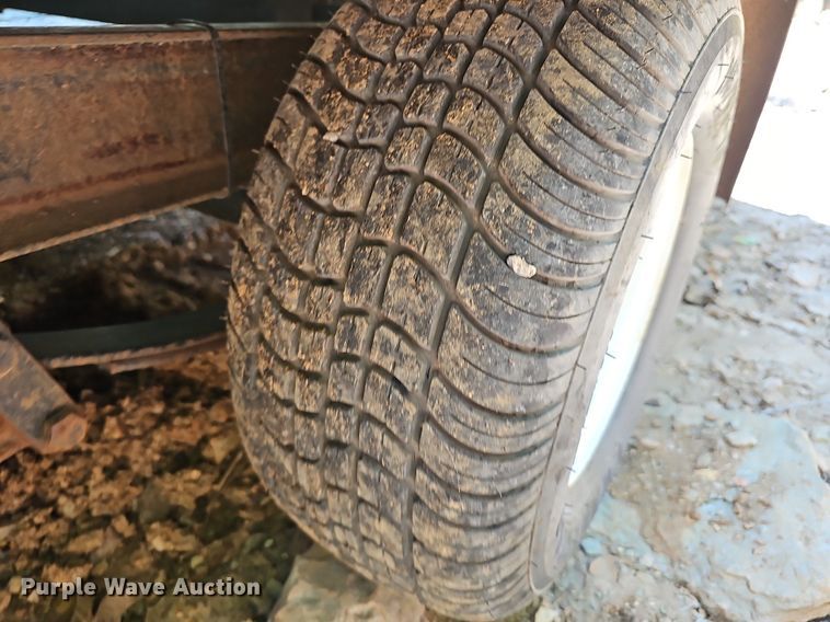 image for item EJ5662 2012 Sun Tracker pontoon boat