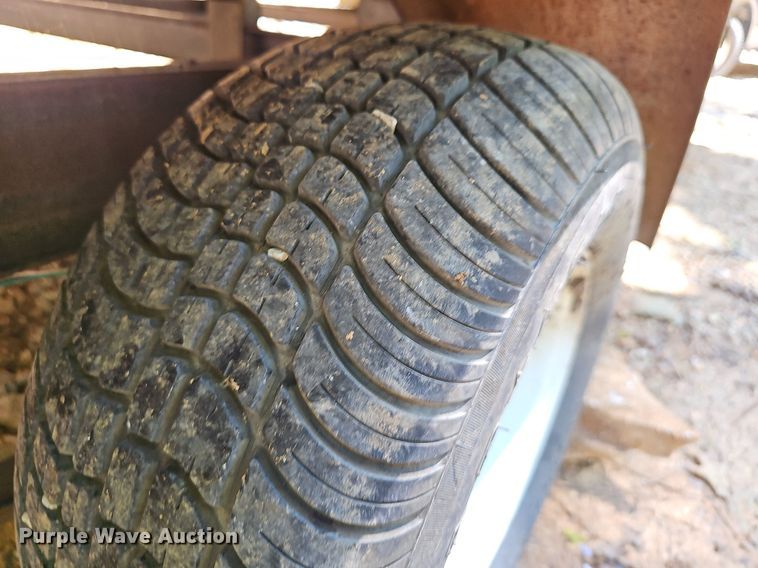 image for item EJ5662 2012 Sun Tracker pontoon boat