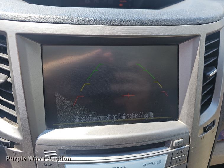 image for item EJ5679 2011 Subaru  Outback SUV