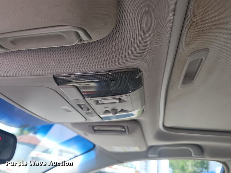 image for item EJ5679 2011 Subaru  Outback SUV