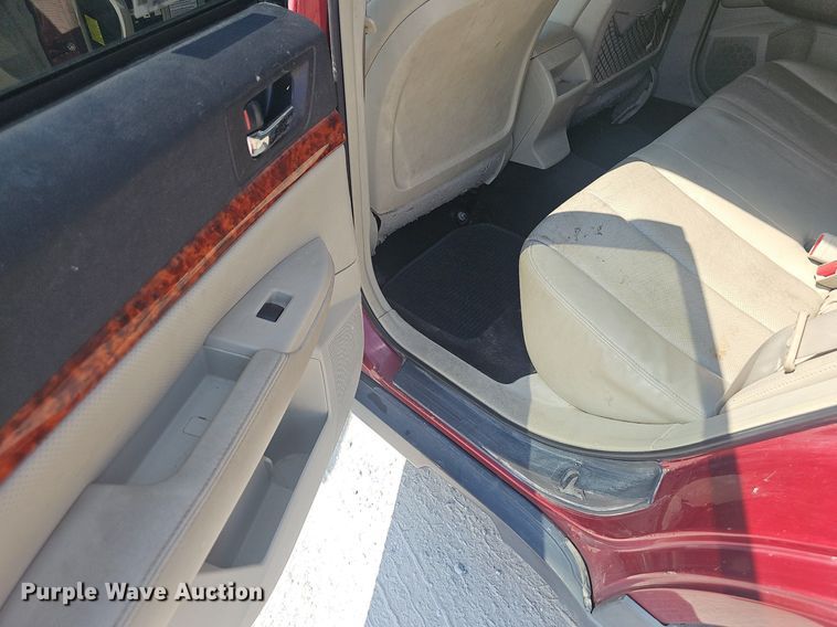 image for item EJ5679 2011 Subaru  Outback SUV