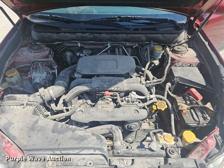 image for item EJ5679 2011 Subaru  Outback SUV