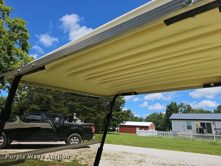 image for item EJ5686 Yahmaha golf cart