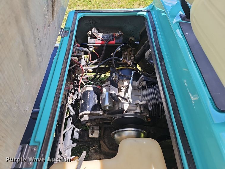 image for item EJ5686 Yahmaha golf cart
