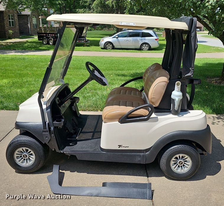 image for item EJ5703 2019 Club Car Tempo golf cart