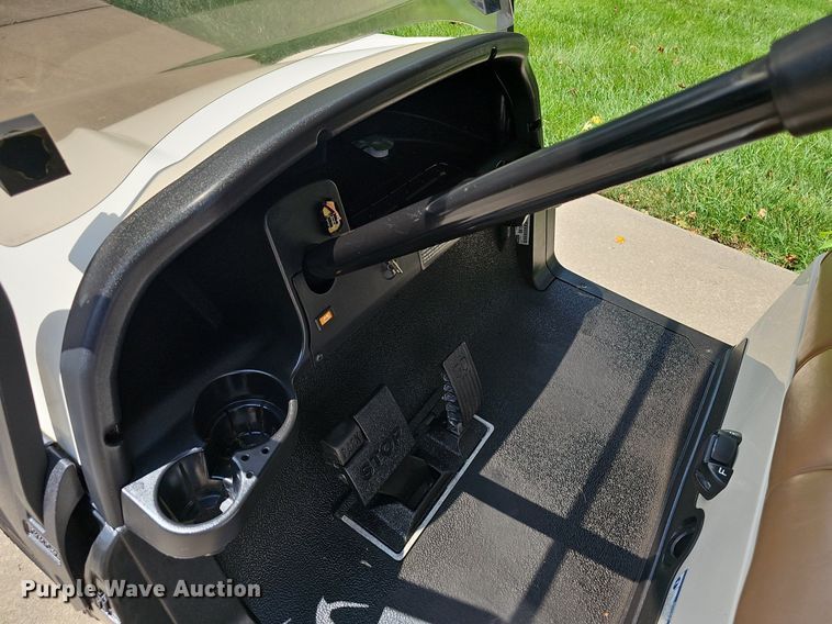 image for item EJ5703 2019 Club Car Tempo golf cart