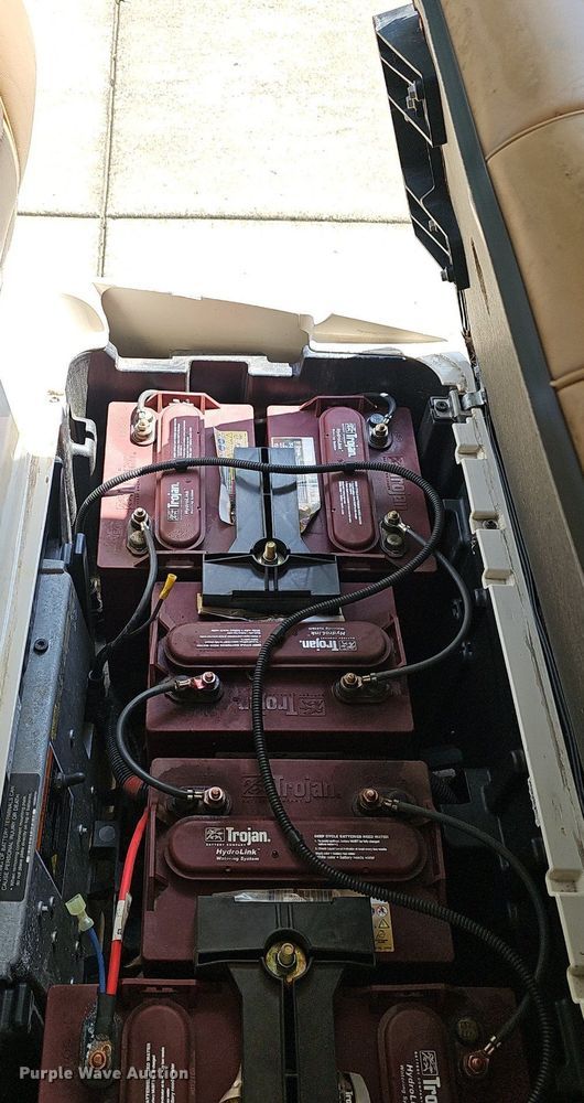 image for item EJ5703 2019 Club Car Tempo golf cart