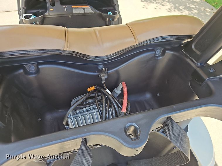 image for item EJ5705 2019 Club Car Tempo  golf cart