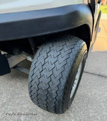 image for item EJ5705 2019 Club Car Tempo  golf cart