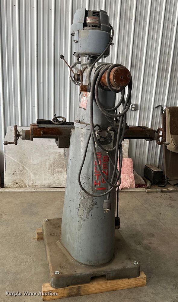 image for item EJ6851 South Bend  Vertical milling machine 