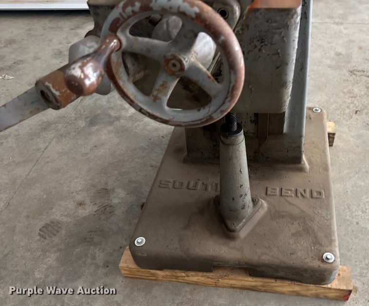 image for item EJ6851 South Bend  Vertical milling machine 