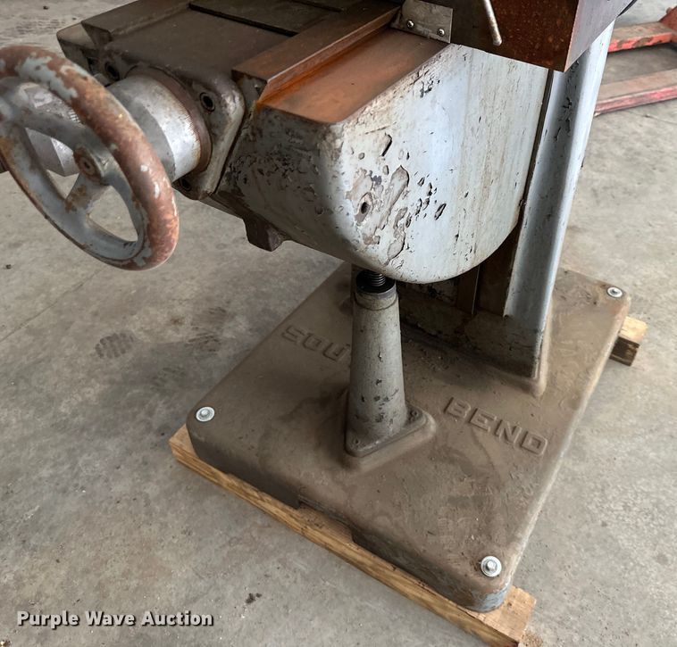 image for item EJ6851 South Bend  Vertical milling machine 