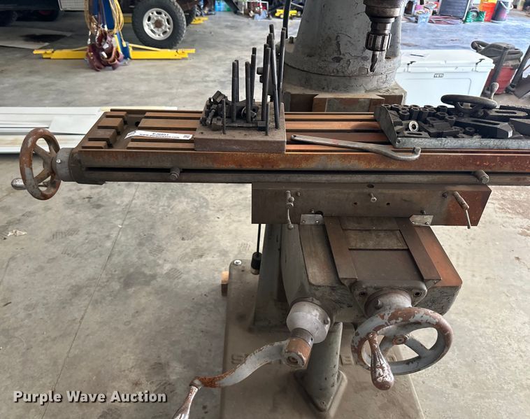 image for item EJ6851 South Bend  Vertical milling machine 