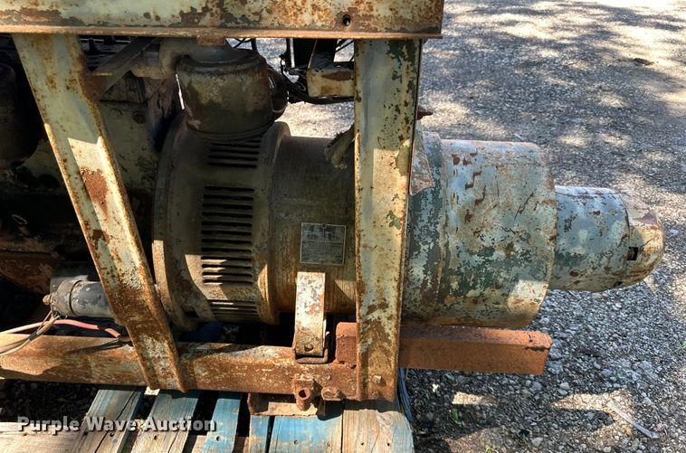 image for item EJ6852 Lincoln  SA200 welder