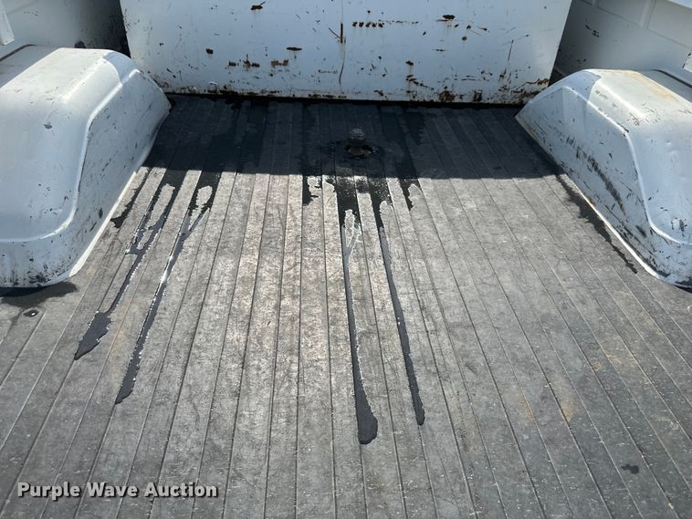 image for item EJ6892 1982 GMC C3500 Crew Cab pickup truck