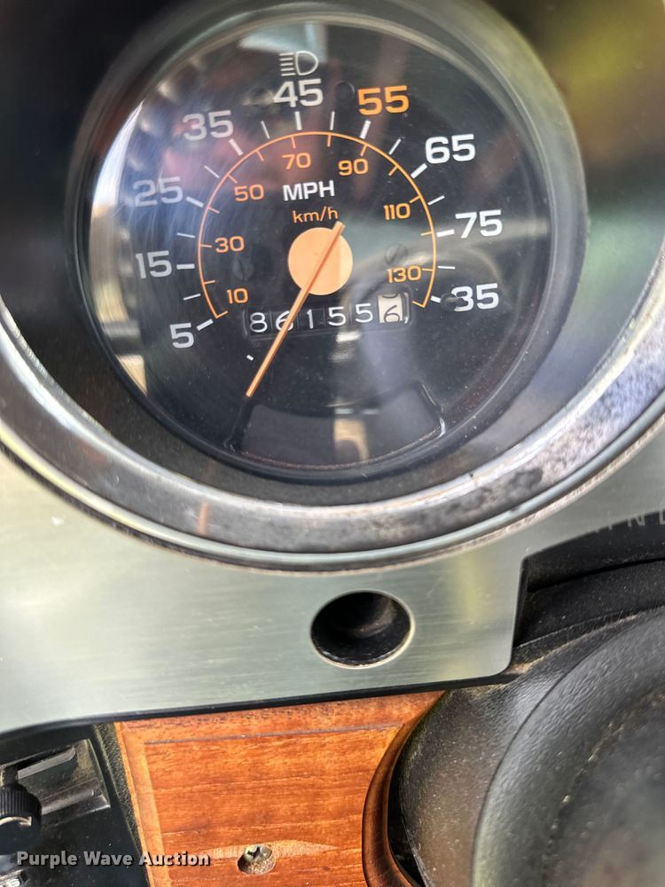 image for item EJ6892 1982 GMC C3500 Crew Cab pickup truck