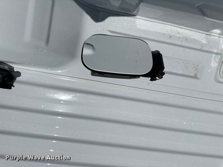 image for item EJ6906 GMC Sierra SLT  8' Bed