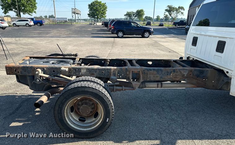 image for item EJ6909 2012 Dodge  Ram 5500HD truck cab and chassis