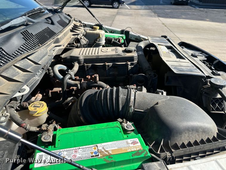 image for item EJ6909 2012 Dodge  Ram 5500HD truck cab and chassis