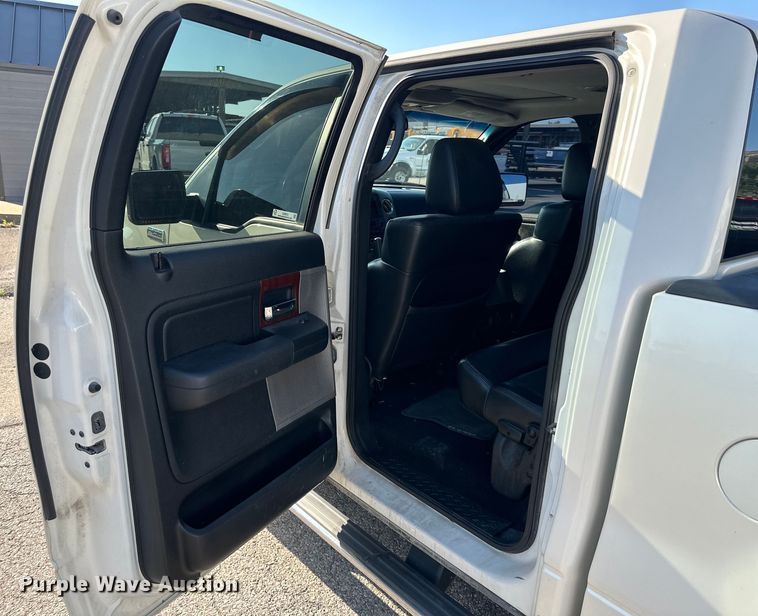 image for item EJ6913 2007 Ford F150 SuperCrew pickup truck