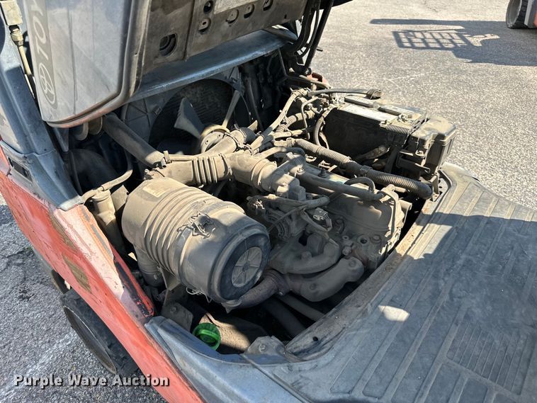image for item EJ6914 2007 Toyota  8FGCU30 forklift