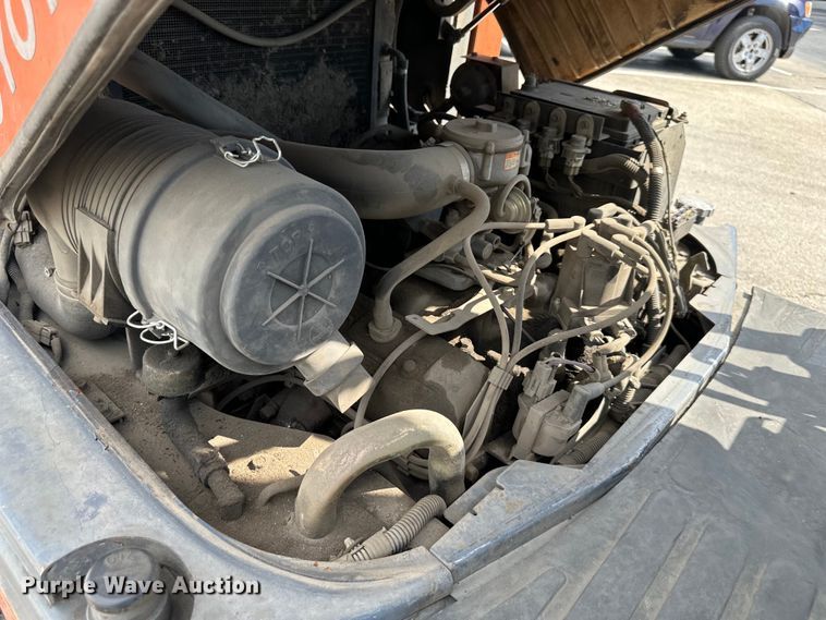 image for item EJ6916 1999 Toyota  52-6FGCU45-BCS forklift