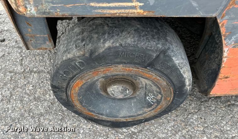 image for item EJ6916 1999 Toyota  52-6FGCU45-BCS forklift