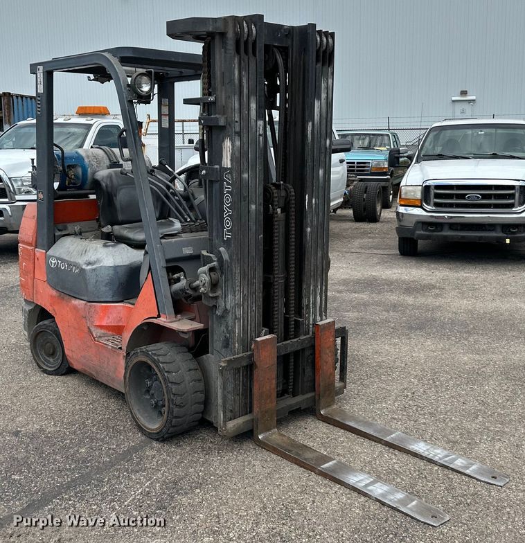 image for item EJ6918 Toyota  7FGCU30 forklift