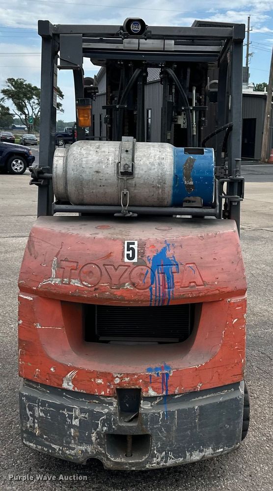 image for item EJ6918 Toyota  7FGCU30 forklift