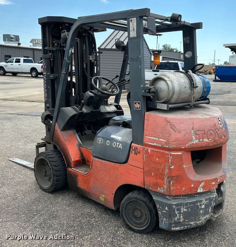 image for item EJ6918 Toyota  7FGCU30 forklift