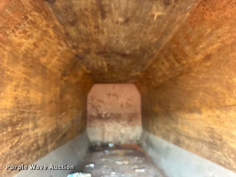 image for item EJ6920 Trash compactor 