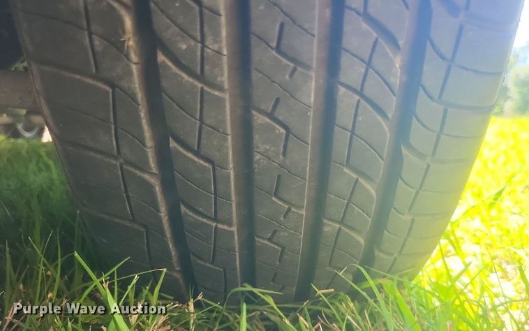 image for item EJ7998 2013 Dodge  Journey  SUV