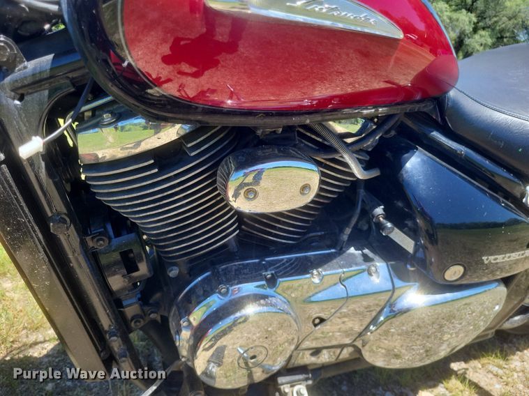 image for item EJ8002 2001 Suzuki  Intruder Volusia motorcycle