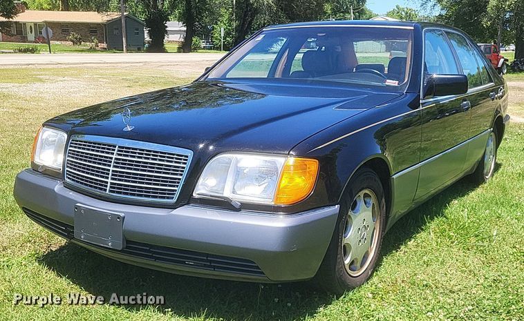 image for item EJ8005 1994 Mercedes-Benz  S320 