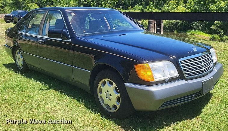 image for item EJ8005 1994 Mercedes-Benz  S320 