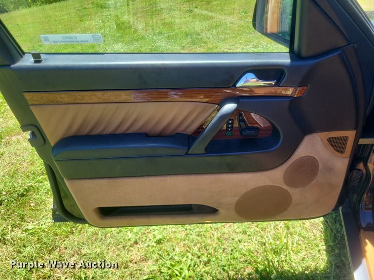 image for item EJ8005 1994 Mercedes-Benz  S320 