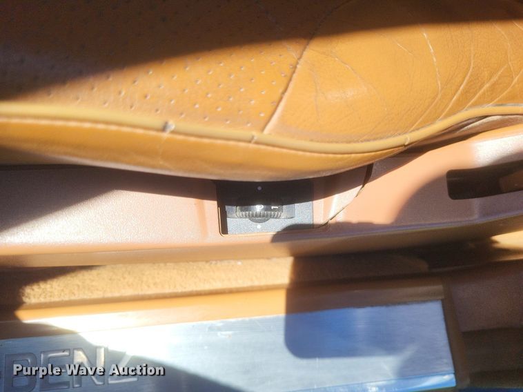 image for item EJ8005 1994 Mercedes-Benz  S320 