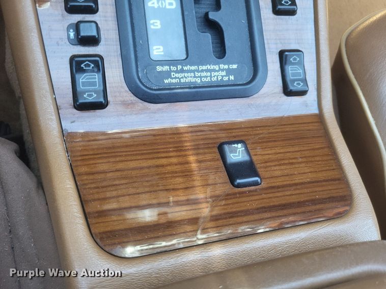 image for item EJ8005 1994 Mercedes-Benz  S320 