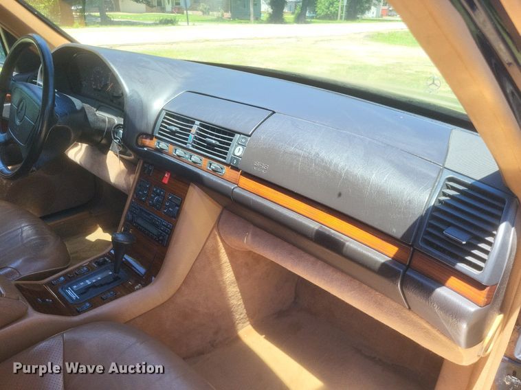 image for item EJ8005 1994 Mercedes-Benz  S320 