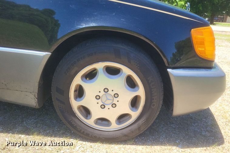 image for item EJ8005 1994 Mercedes-Benz  S320 