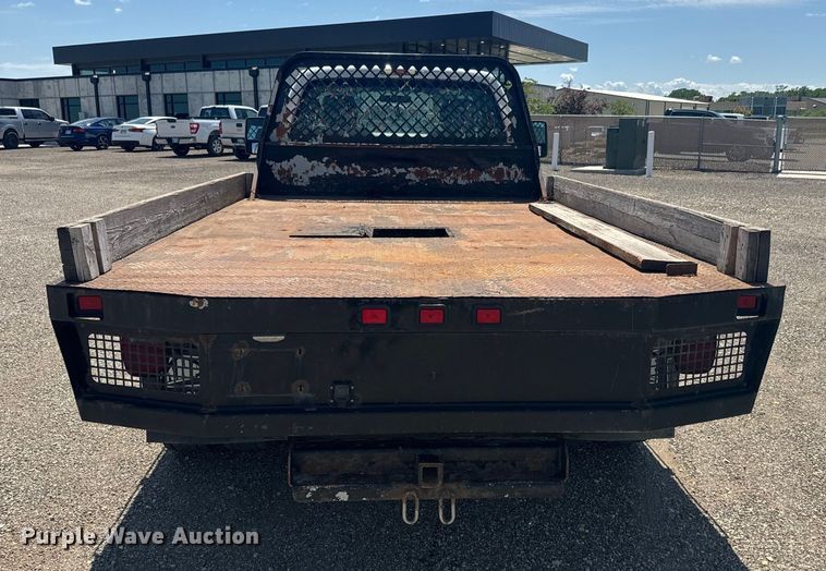 image for item EK1365 2011 Ford F550 flatbed truck