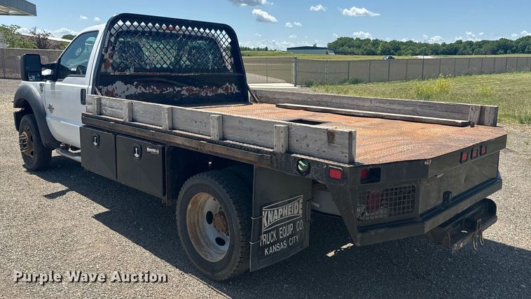 image for item EK1365 2011 Ford F550 flatbed truck