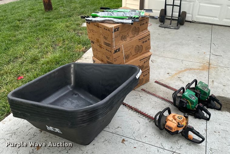 image for item EK1386 Lawn equipment 